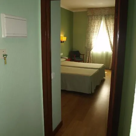 Готель Serit 3*