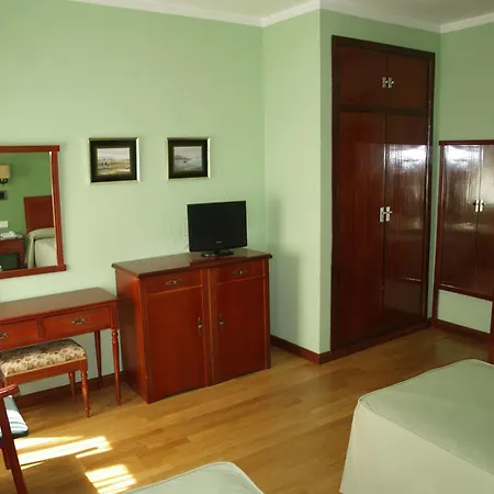 Готель Serit 3*