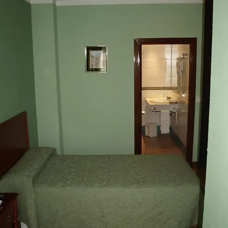 Готель Serit 3*
